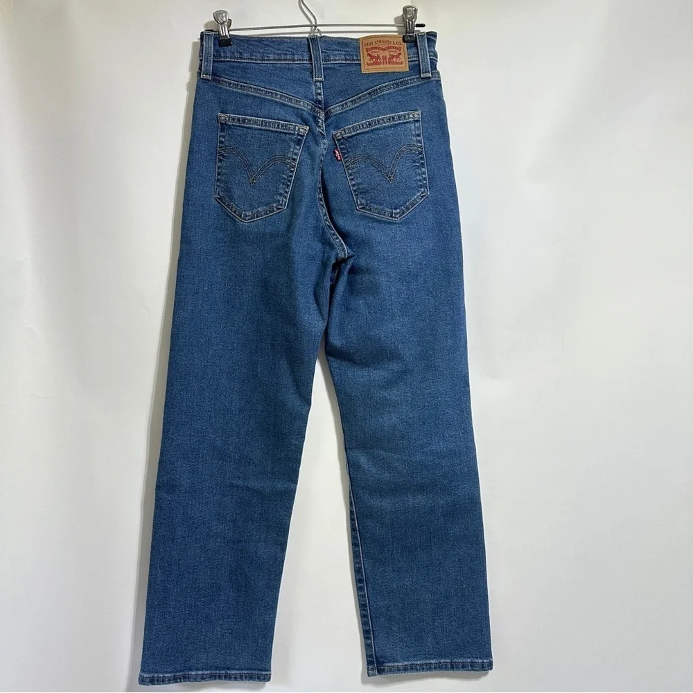 Levi’s rib cage straight ankle jeans 0783 size 26